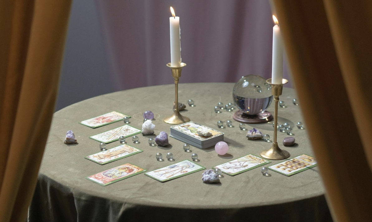 The Benefits of Choosing an Online Psychic Reading